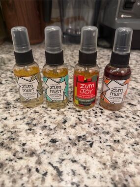 Zum Aromatherapy Room & Body Spray 4 Bottles